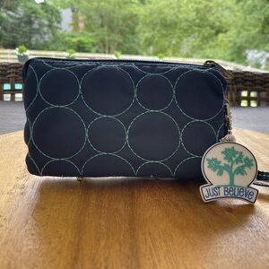 Super cute like new Thirty-One Wristlet